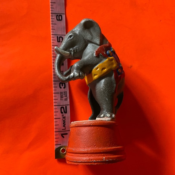 Vintage elephant piggy bank - Picture 7 of 7